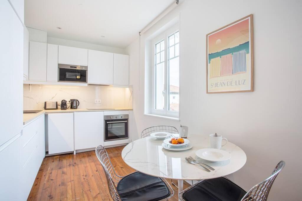 Appartement Rue Gambetta, Plage A 2 Min Saint-Jean-de-Luz Extérieur photo